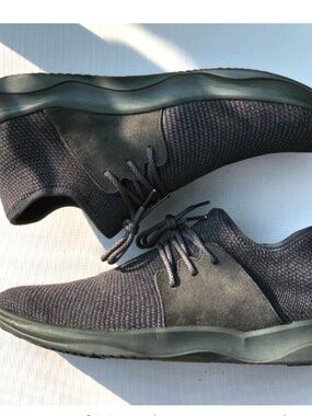 Vessi Men’s ‘The Everyday’ Black Walking Comfy Sneakers In Waterproof Knit